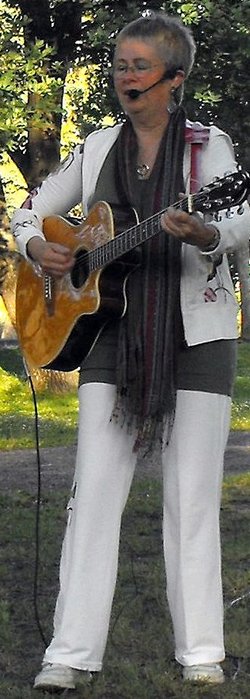 Rosemary Phillips - Singing in the park